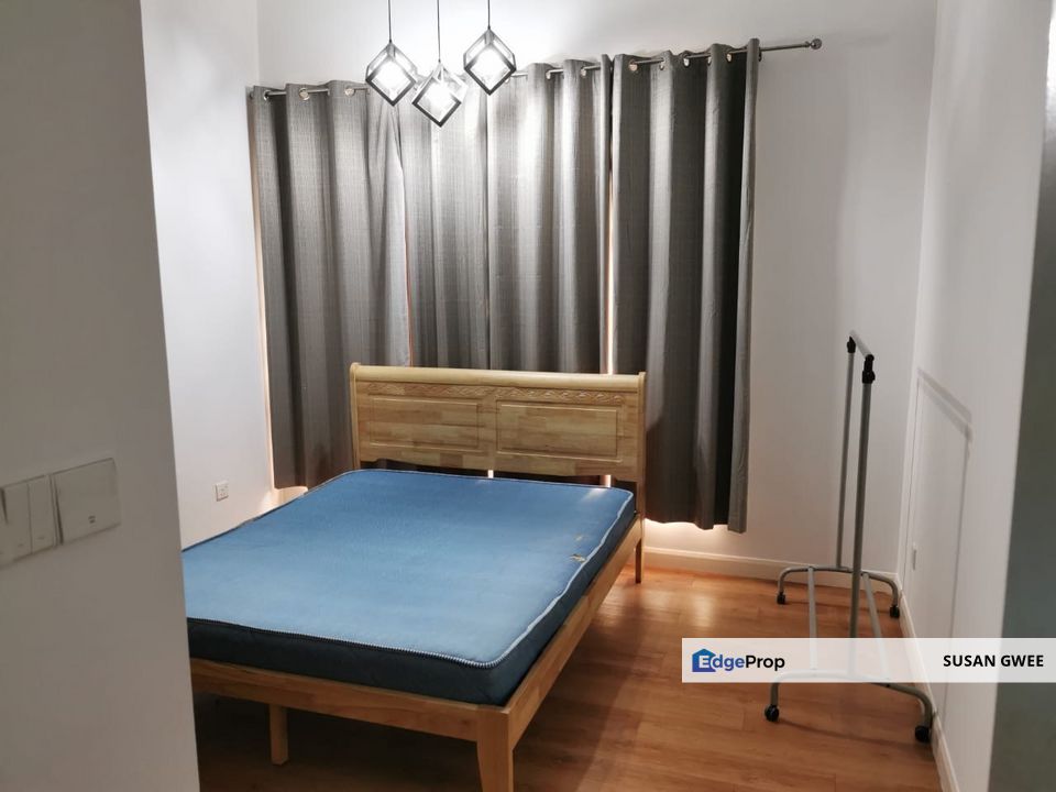 Dual key condominium at Utropolis Suite 2 Glenmarie for sale , Selangor, Glenmarie