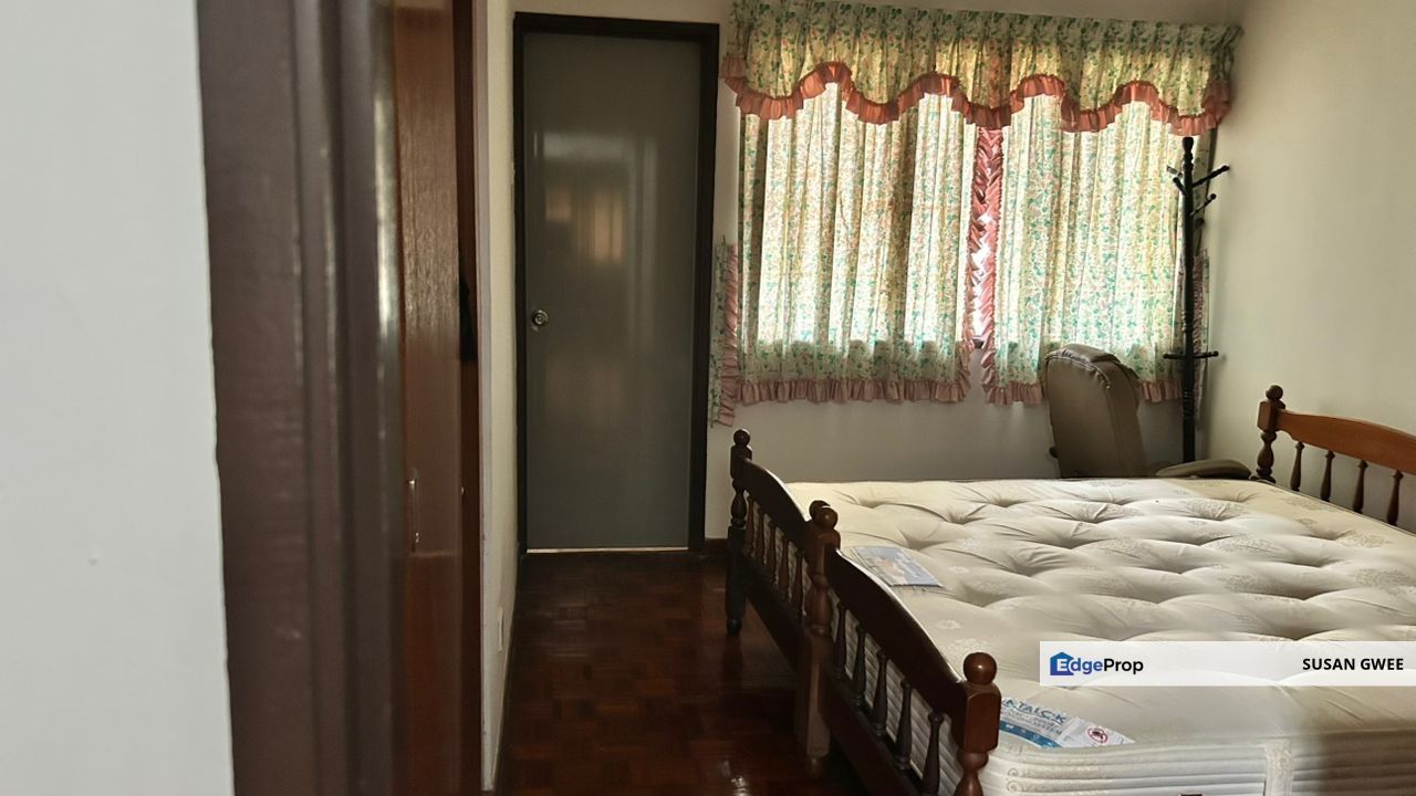 Double Storey link house at SS18 for rent, Selangor, Subang Jaya