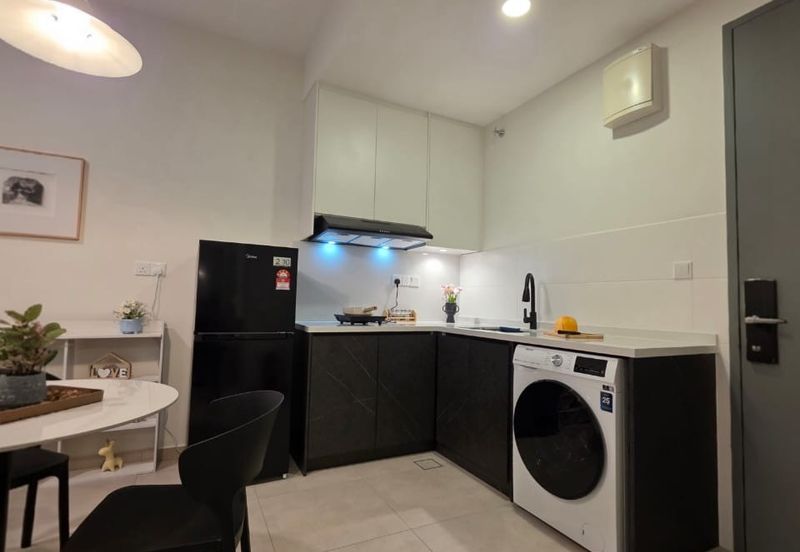 Meta Residence @ Meta City