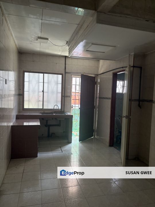 Double storey house at usj 12 for rent , Selangor, USJ
