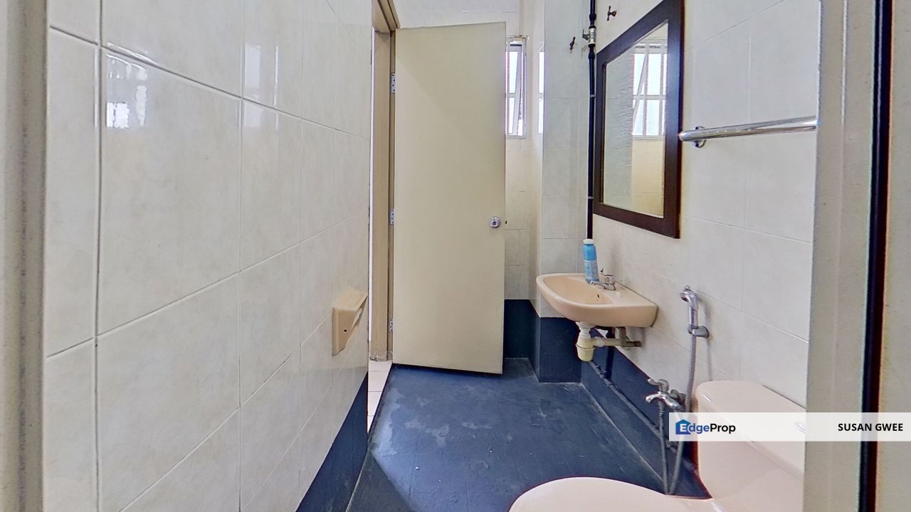 Berjaya Park Shah Alam double storey link house for sale , Selangor, Shah Alam