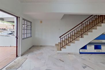 Jalan Sungai Renggam 32/10