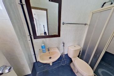 Jalan Sungai Renggam 32/10