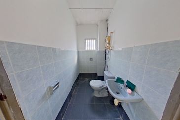 Jalan Sungai Renggam 32/10