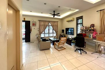 Jalan Kemuning Palma 33/37