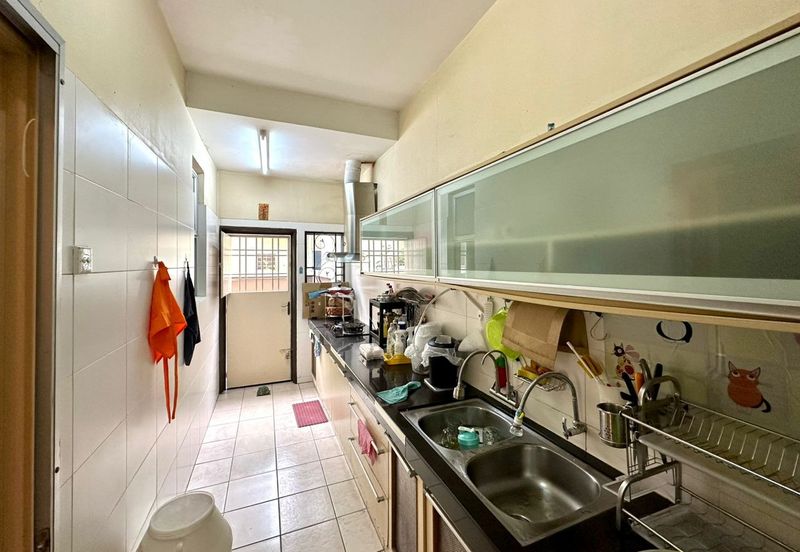 Jalan Kemuning Palma 33/37