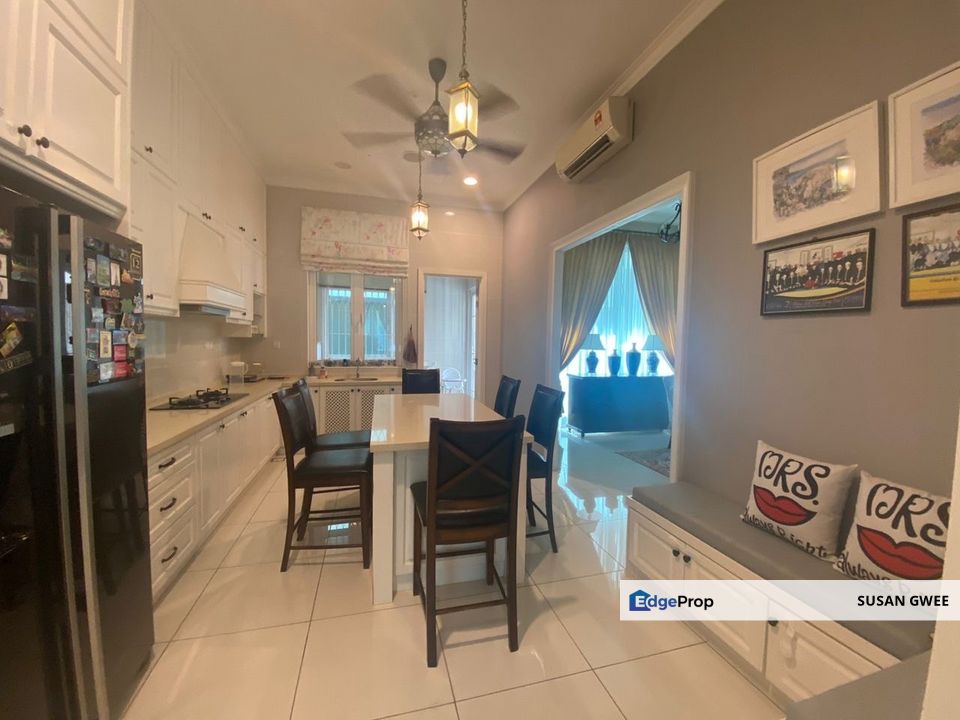 Denai Alam Renovated & Extended double storey  bungalow house at Denai Alam for sale , Selangor, Shah Alam