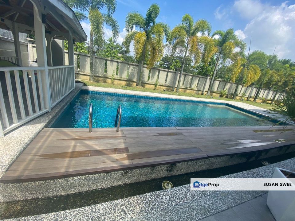 Denai Alam Renovated & Extended double storey  bungalow house at Denai Alam for sale , Selangor, Shah Alam