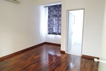 Canal Gardens, Kota Kemuning