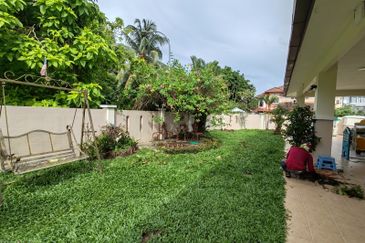 Jalan Anggerik Doritis 31/127