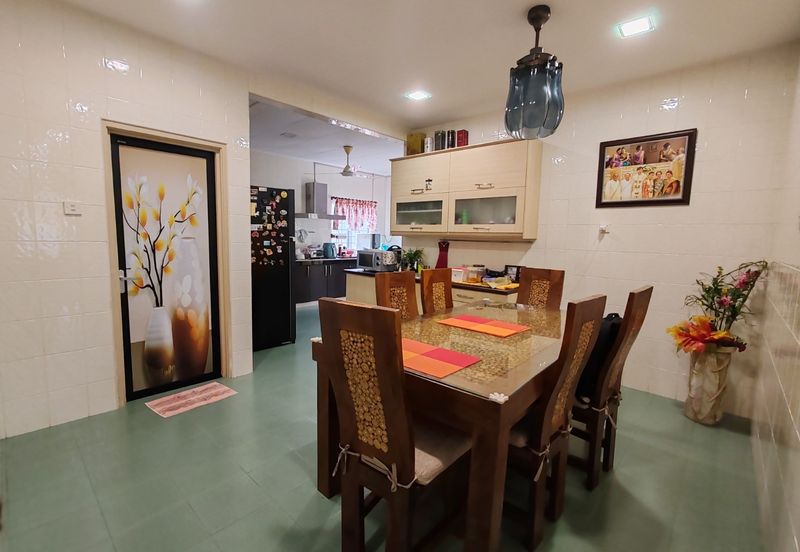 Jalan Anggerik Doritis 31/127