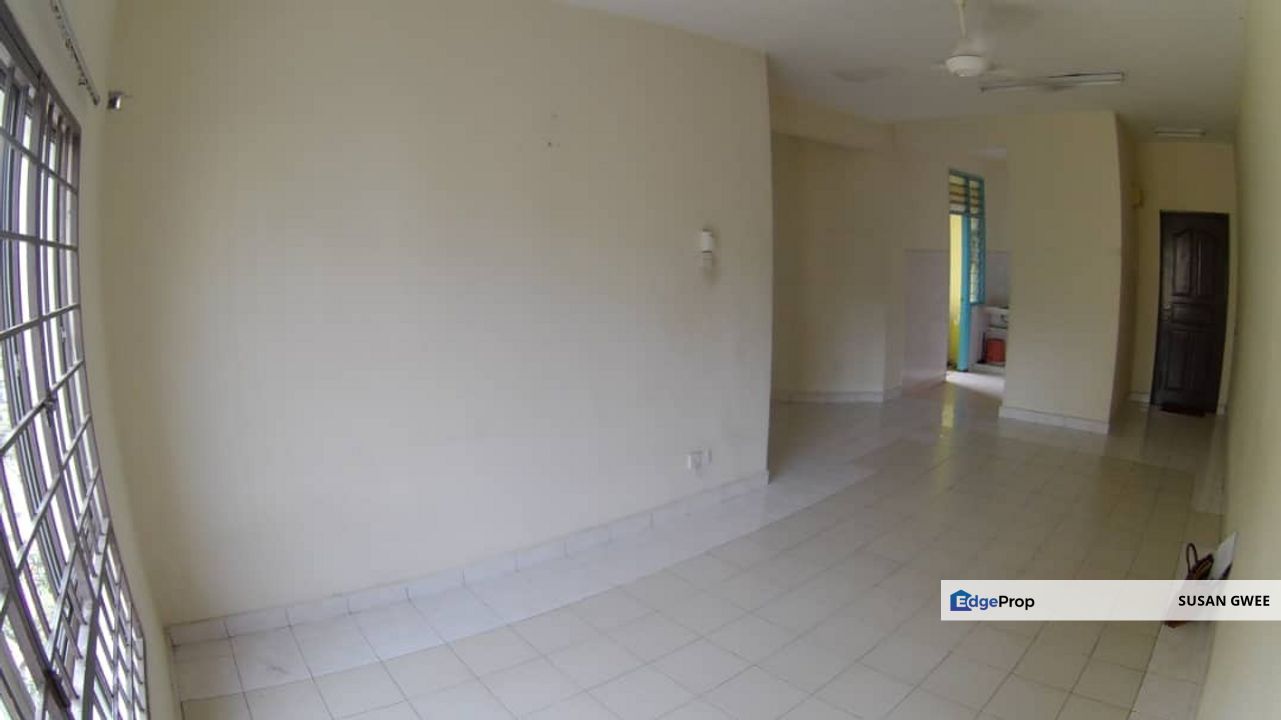 Seroja Apartment Bukit Jelutong for sale partially furnished , Selangor, Shah Alam