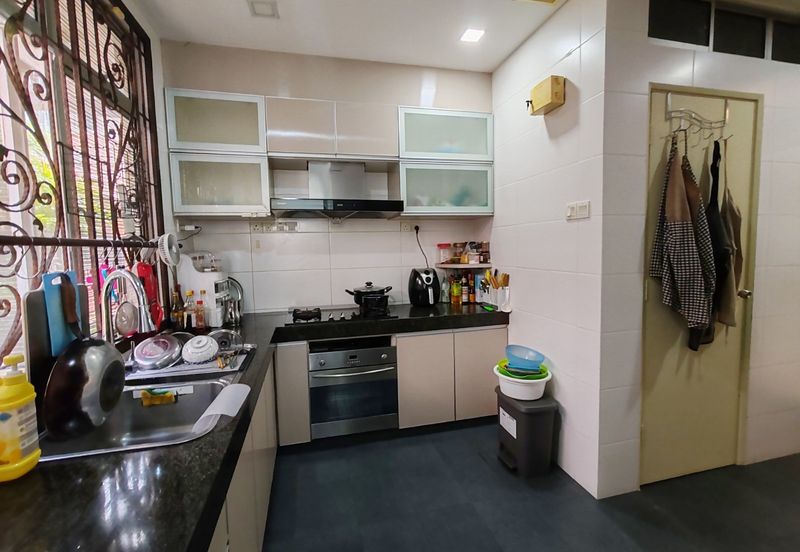 Canal Gardens, Kota Kemuning