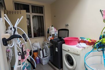 Canal Gardens, Kota Kemuning