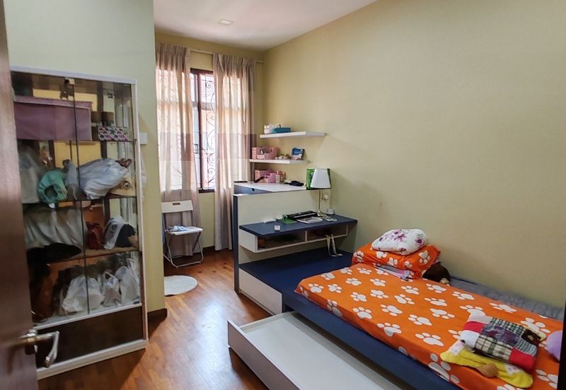 Canal Gardens, Kota Kemuning