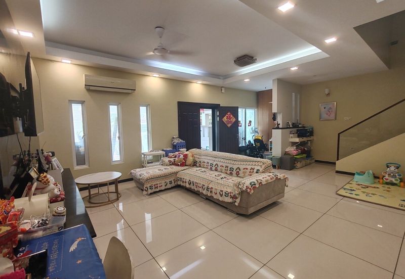 Canal Gardens, Kota Kemuning