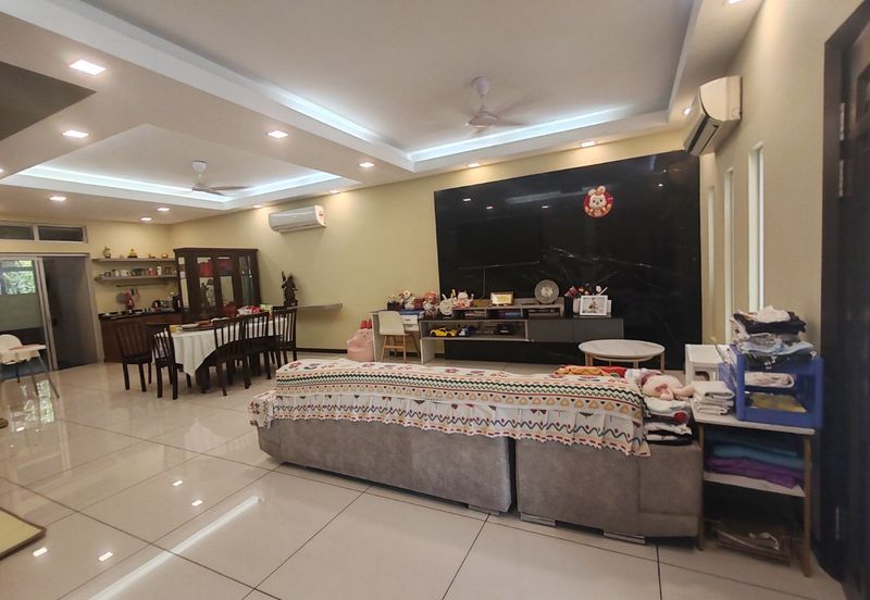 Canal Gardens, Kota Kemuning