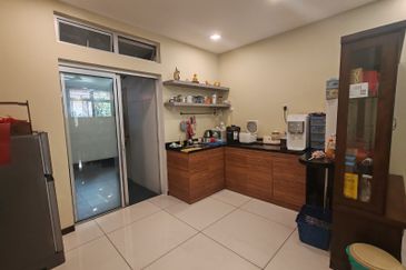 Canal Gardens, Kota Kemuning