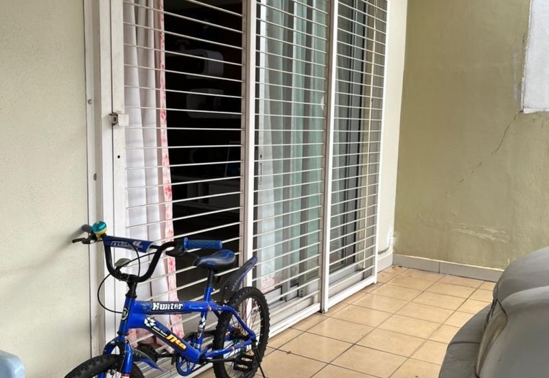 Jalan Kemuning Indah 32/138A 