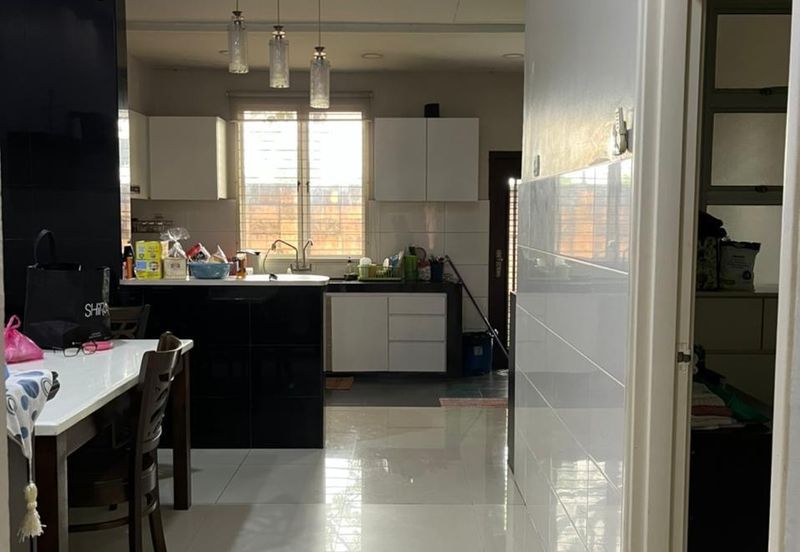 Jalan Kemuning Indah 32/138A 