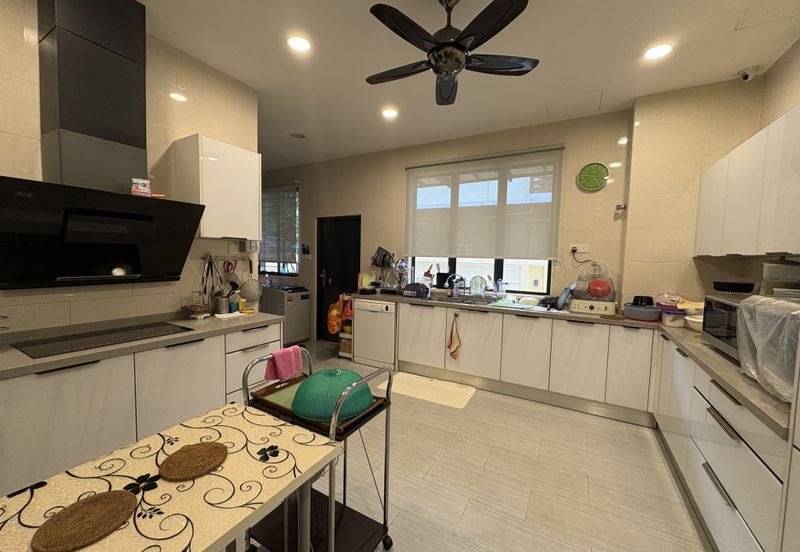 The Royale@ Amverton Park