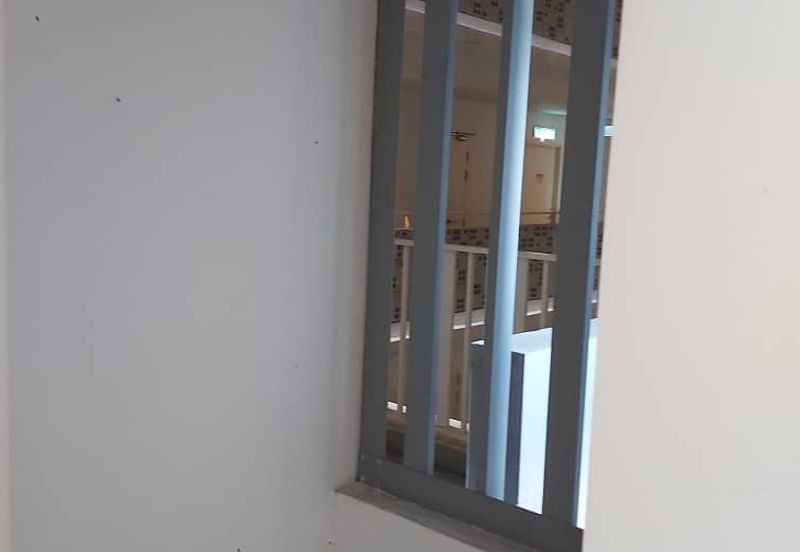 Gravit8 @ Klang South