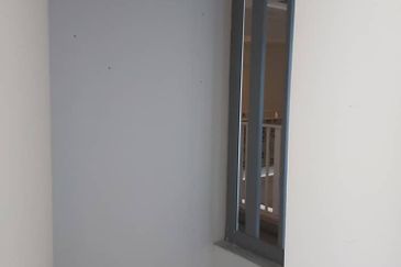 Gravit8 @ Klang South