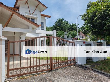 Corner House with extra 20ft land space, Selangor, Shah Alam
