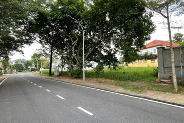 Jalan Menara U8/8