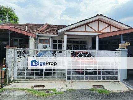 Single Storey Intermediate House at Taman Bukit Sri Senawang For Sale, Negeri Sembilan, Seremban