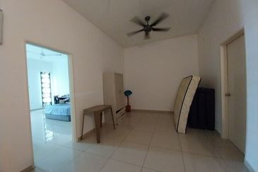 HIJAYU 3A @ BANDAR SRI SENDAYAN