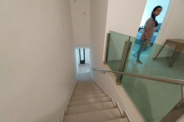 HIJAYU 3A @ BANDAR SRI SENDAYAN