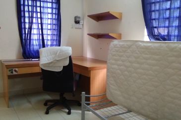 Taman Tasik Semenyih (Lake Residence)