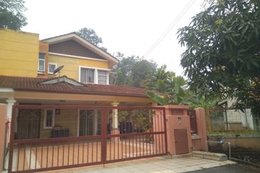 Taman Tasik Semenyih (Lake Residence)