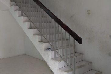 Pulau Indah ( Pulau Lumut )