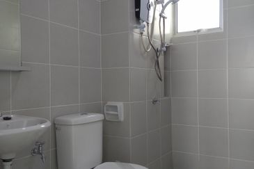 Karisma Apartment @ Eco Majestic