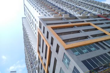 Ascotte Boulevard Condominium