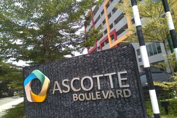 Ascotte Boulevard Condominium