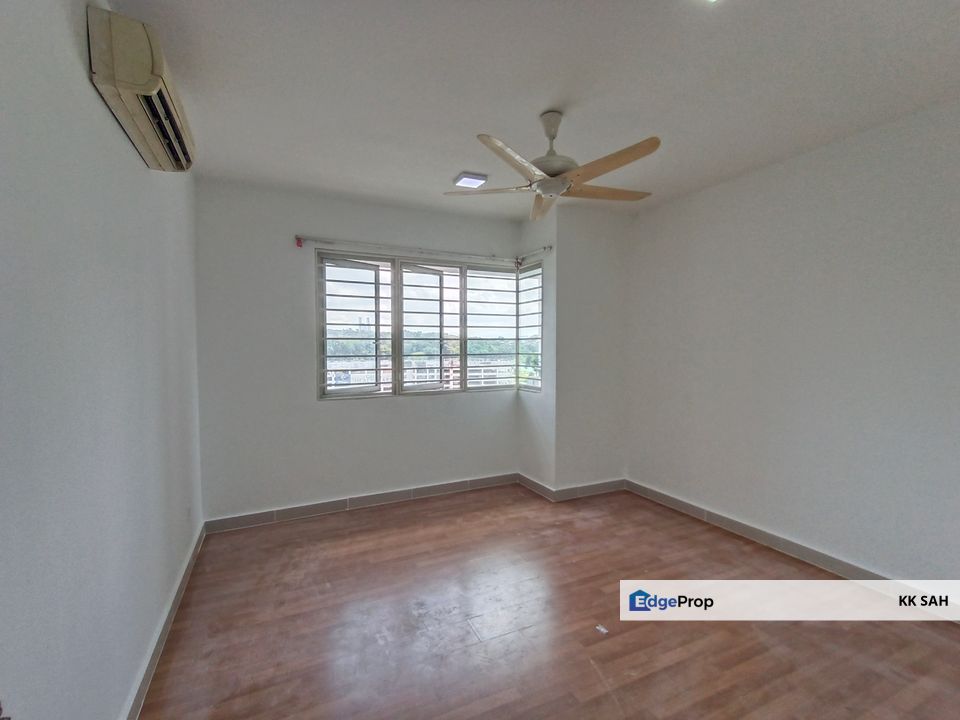 (MRT STATION + 1,220 sqft) GARDENZ @ ONE SOUTH, Selangor, Seri Kembangan