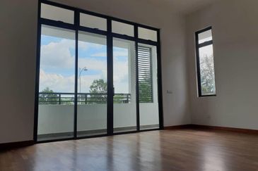 Tenderfields @ Eco Majestic