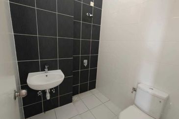 Cradleton @ Eco Majestic