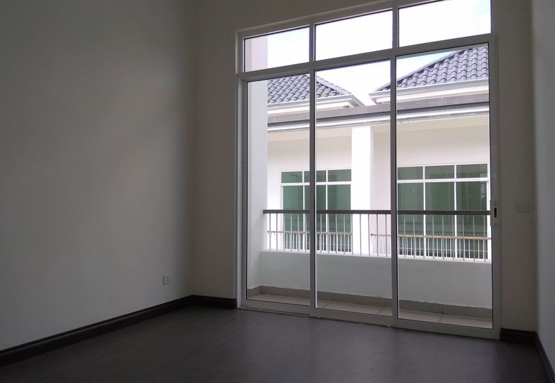 Merrydale @ Eco Majestic