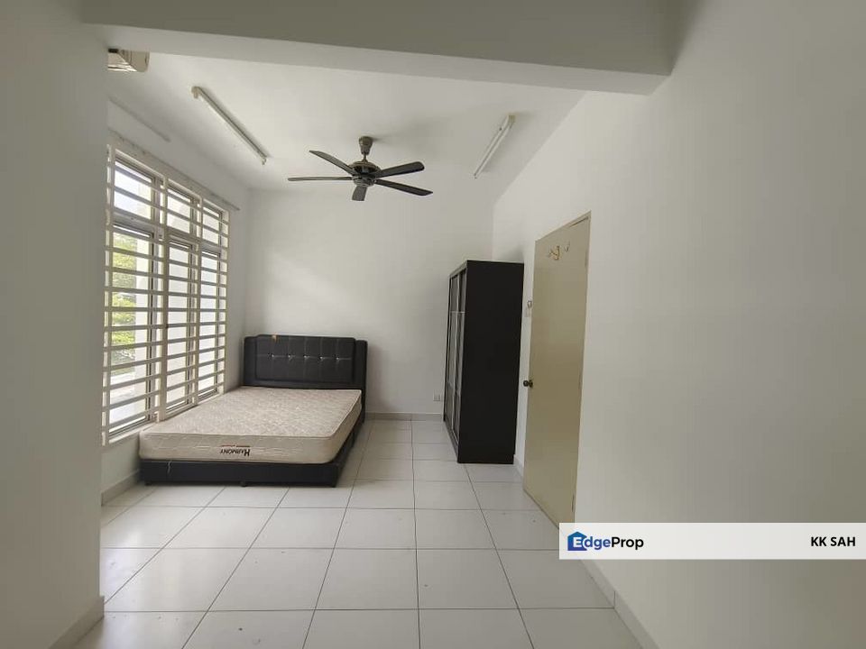 (20x70 FULL LOAN) 2 STOREY @ (RAFFLESIA) TAMAN PELANGI SEMENYIH 2, Selangor, Semenyih