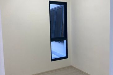 Equine Residence @ Equine Park