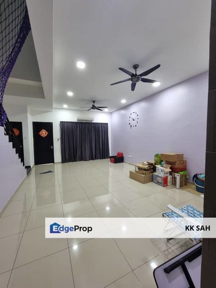 (FACING OPEN + RENOVATED) 2 STOREY @ TAMAN HARMONI, Selangor, Semenyih
