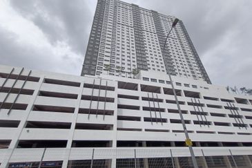 Salak Perdana Business Park