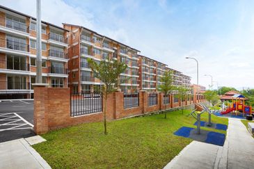 Villa Residence @ Goodview Heights