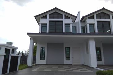 Tenderfields @ Eco Majestic