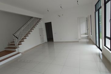 Tenderfields @ Eco Majestic