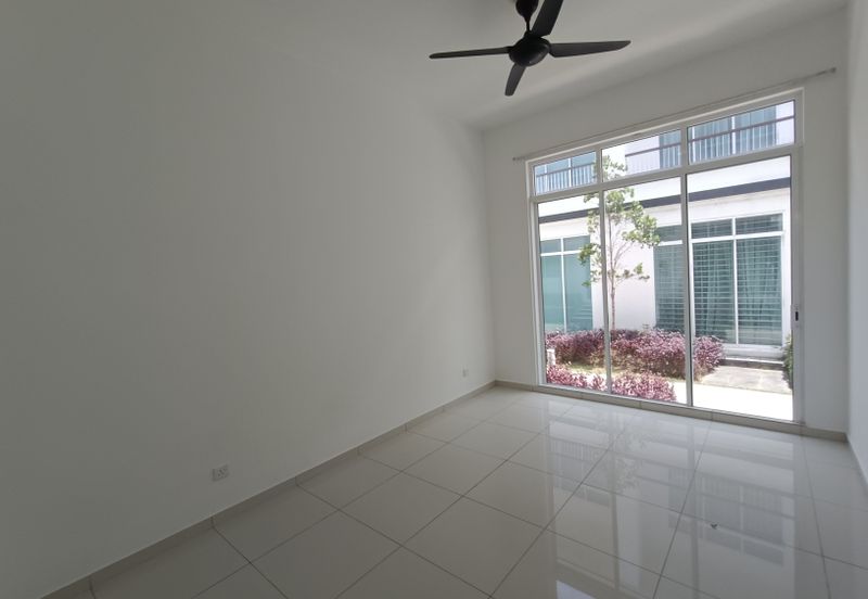 Merrydale @ Eco Majestic